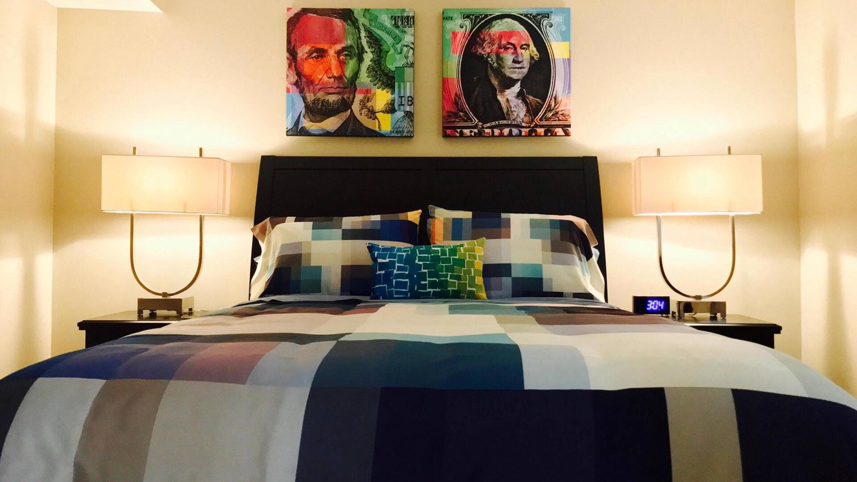 H Street Corridor Apartment | Colorful DC w/Free St. Parking - Great Location/Spacious/English Basement