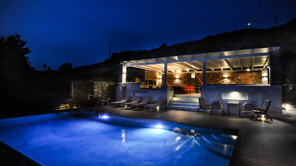 Vourkari Villa | Colorful family summer house, large infinity swimming pool&soothing sunset views