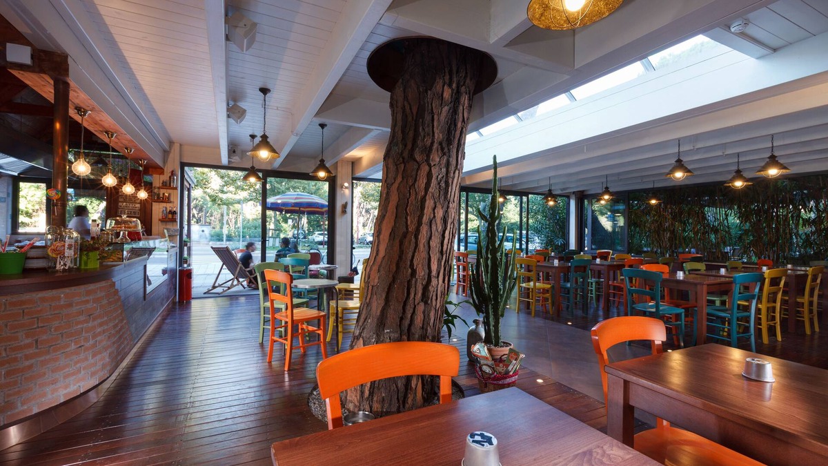 Marina Romea Hotel | Columbia