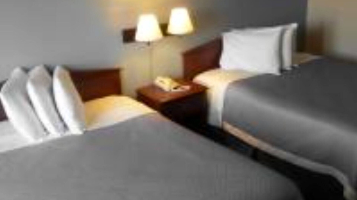 Columbus Junction Hotel | Columbus Motel