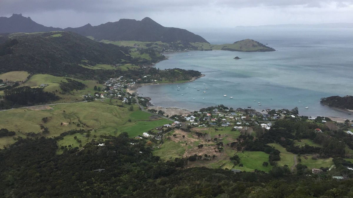 Whangarei Heads House | Come and Relax @ Rose's Retreat (with WIFI)