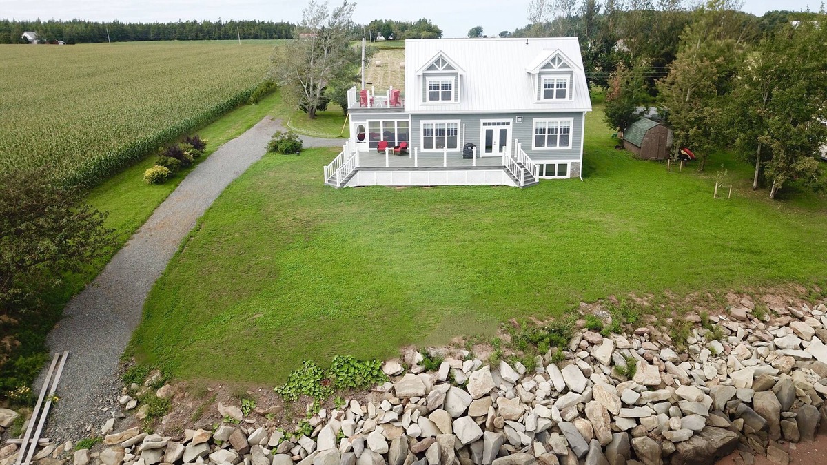 Brule Point House | Come enjoy our dream ocean house. The focus is the views, sun, and food.