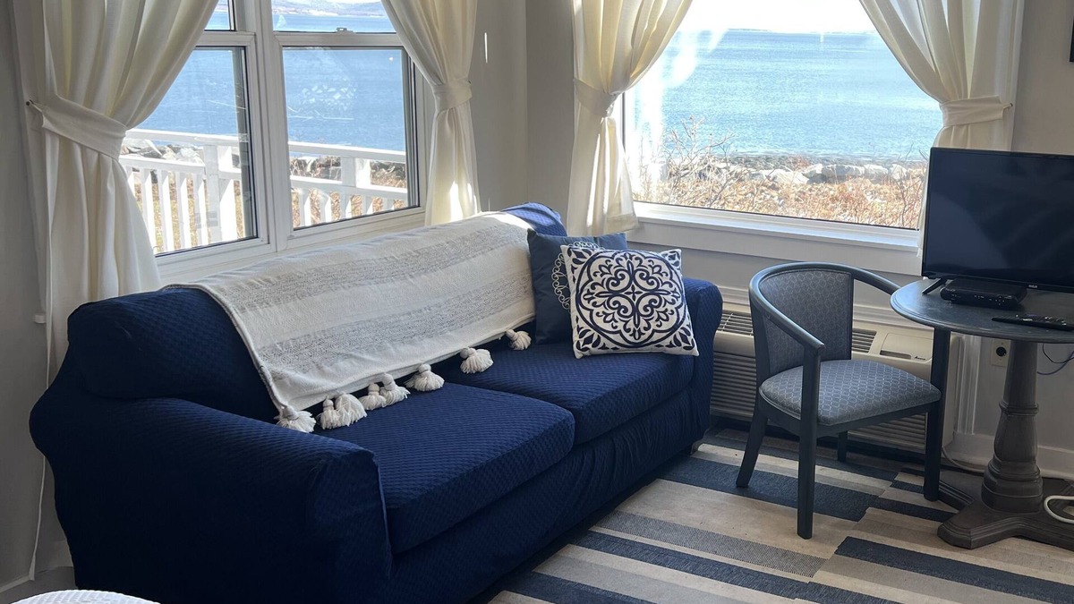 Digby Bed & Breakfast | Come From Away B&B Inn