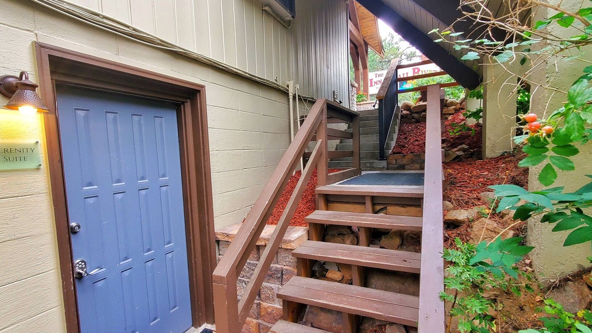 Estes Park Apartment | Come stay at the Serenity Suite for unbelievable views!
