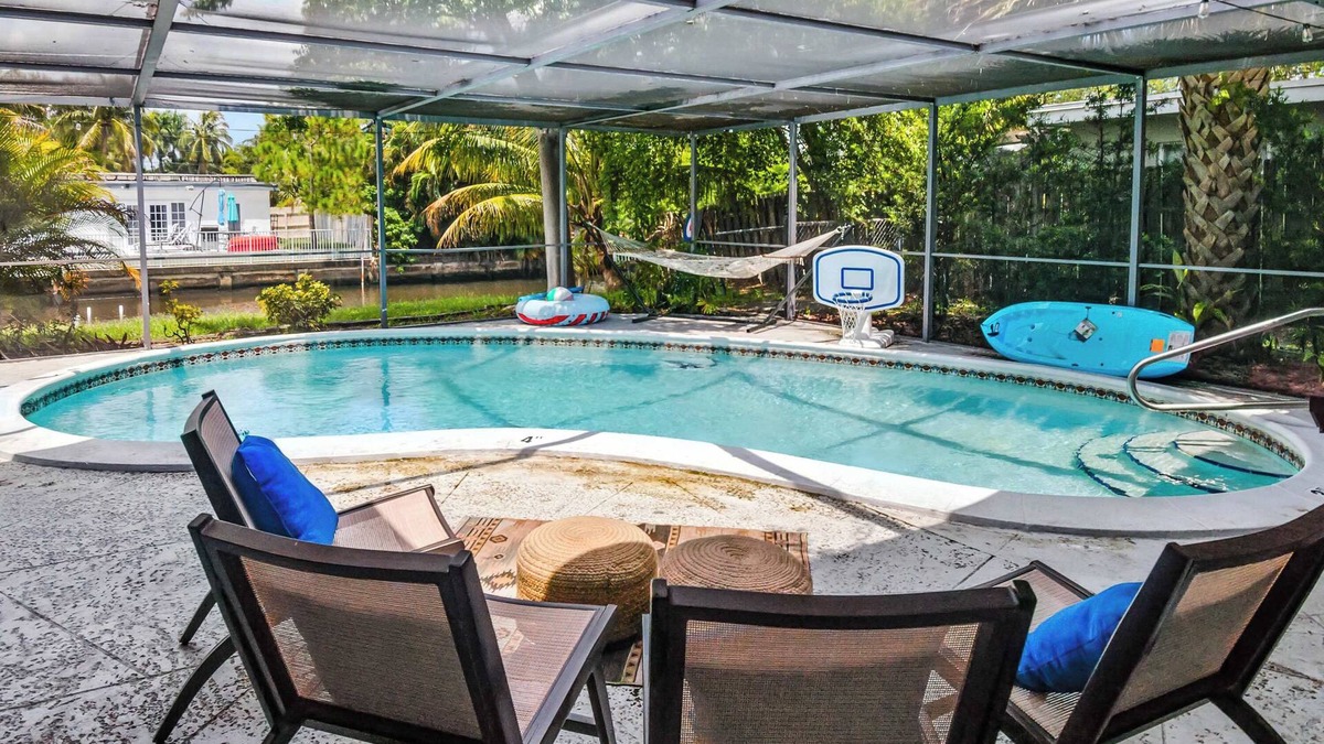 Fort Lauderdale House | Come to the Kayak club featuring indoor pool