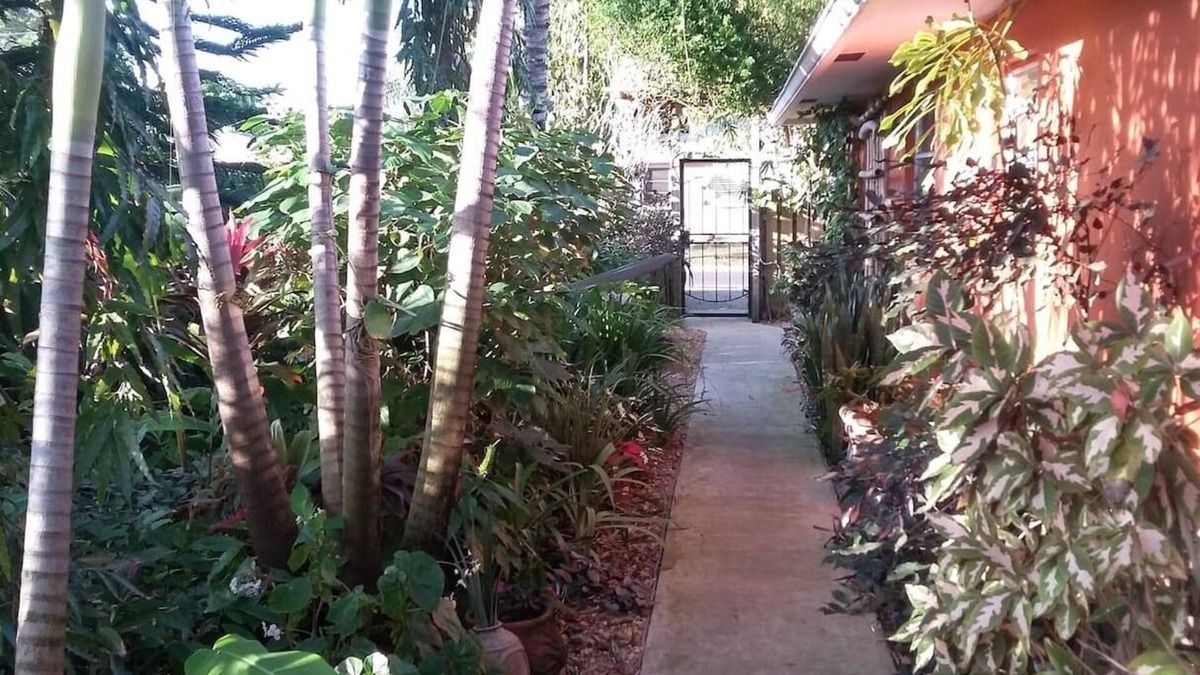 Central Oakland Park House | Come to your private retreat from your hectic life