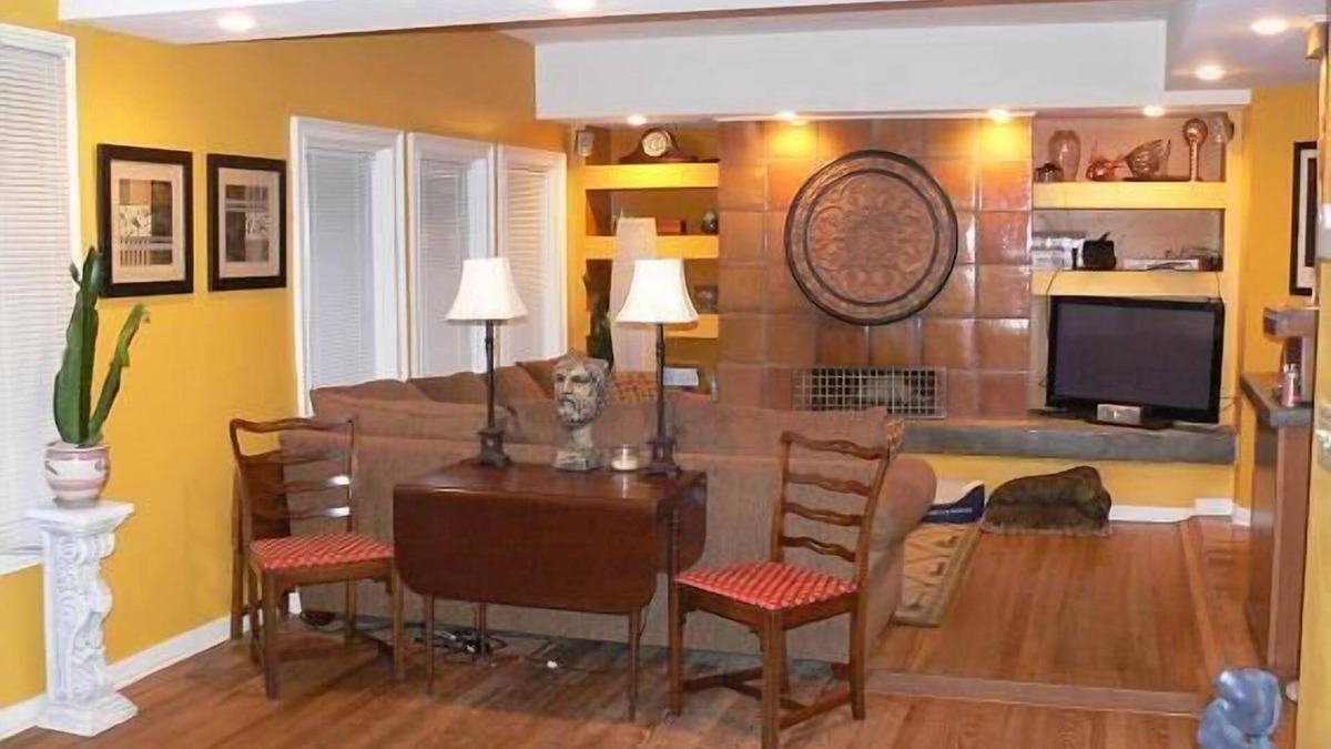 Thomas Square House | COME VISIT US IN SAVANNAH! {Lg House or Studio for 2} >Ask about EV charging<