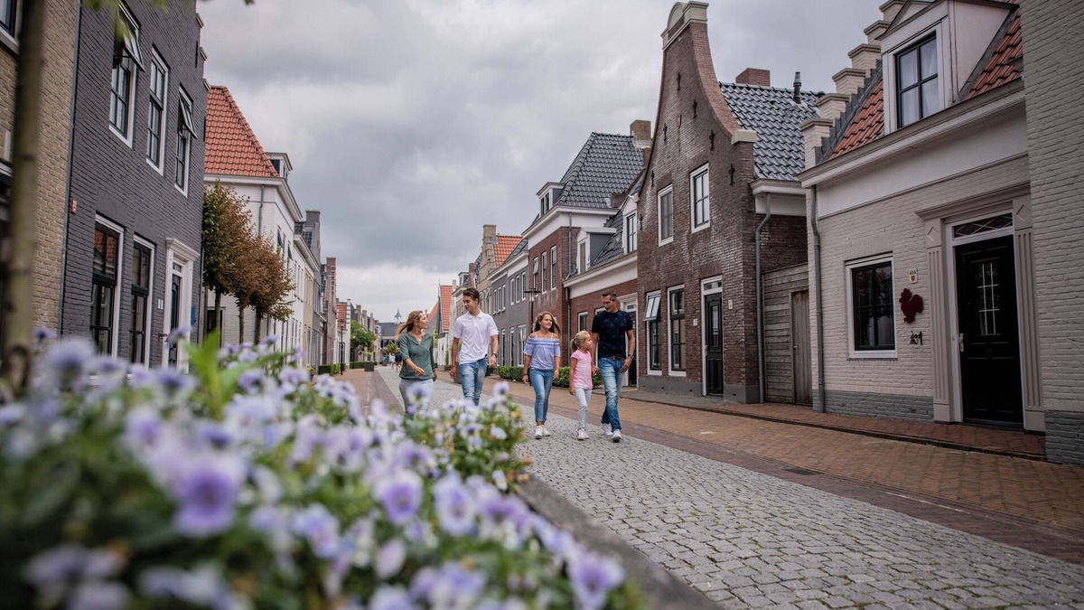 Anjum House | Comfort 12-person residence in the holiday park Landal Esonstad