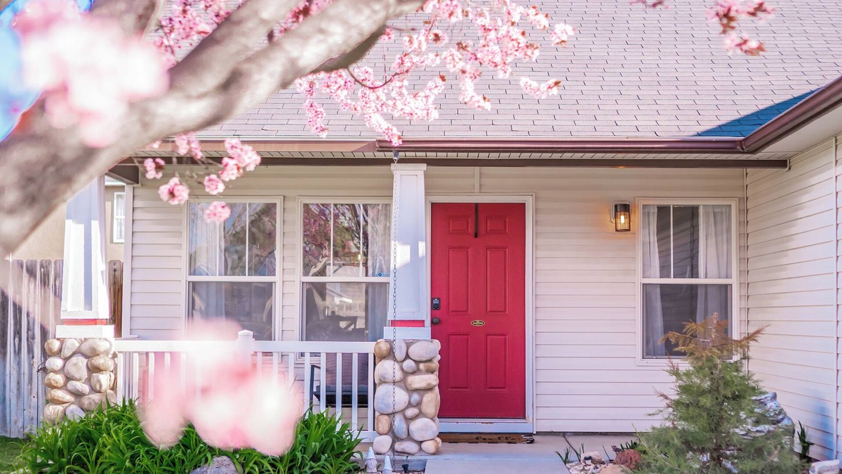 Caldwell House | Comfort and Luxury Family Home