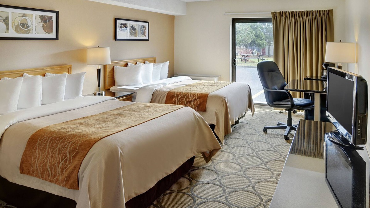 Timiskaming District Hotel | Comfort Inn Kirkland Lake