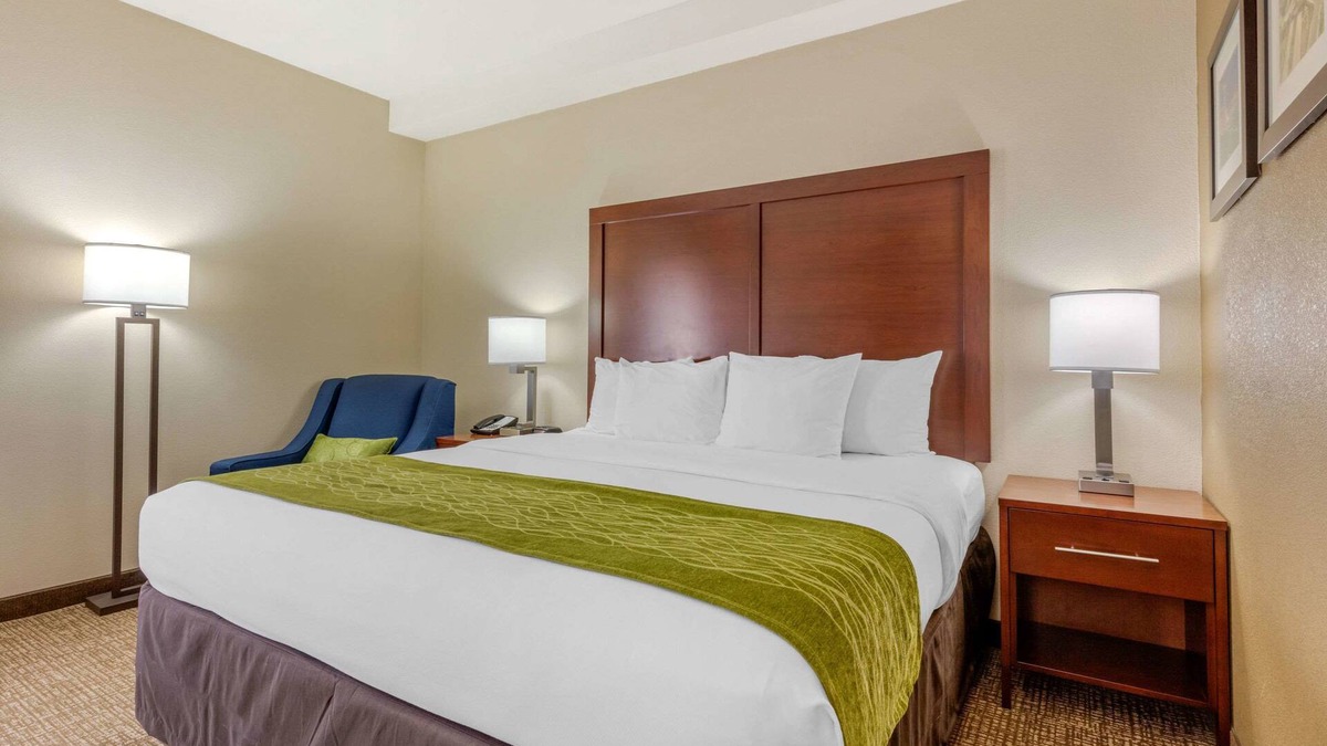 Lenoir City Hotel | Comfort Inn Lenoir City-Knoxville