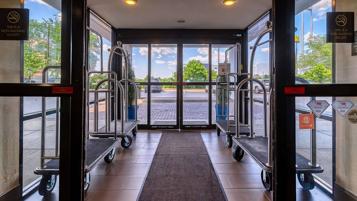 Hillview Hotel | Comfort Inn Shepherdsville - Louisville South