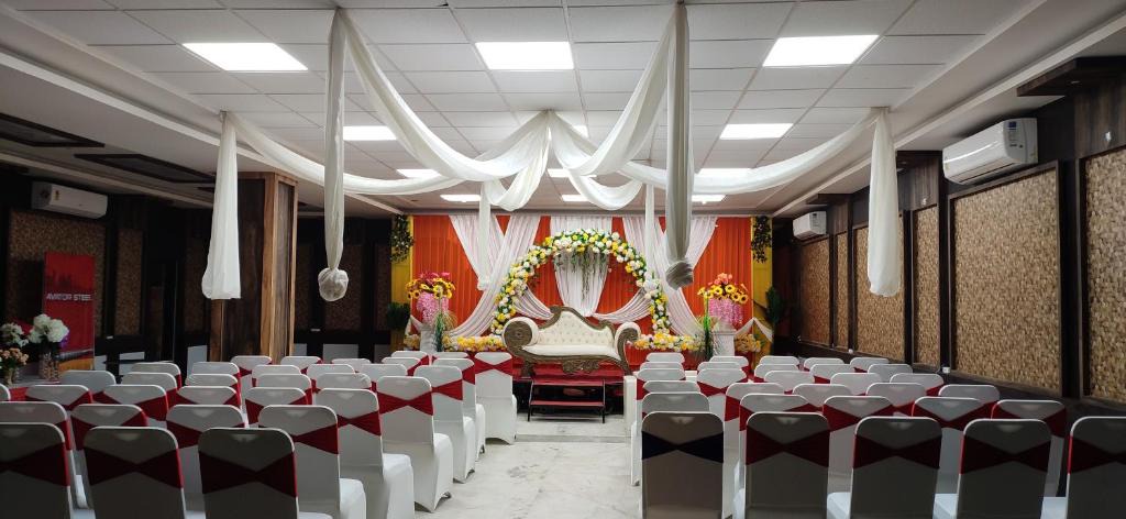 Ghazipur Hotel | Comfort Inn Shubhra, Ghazipur