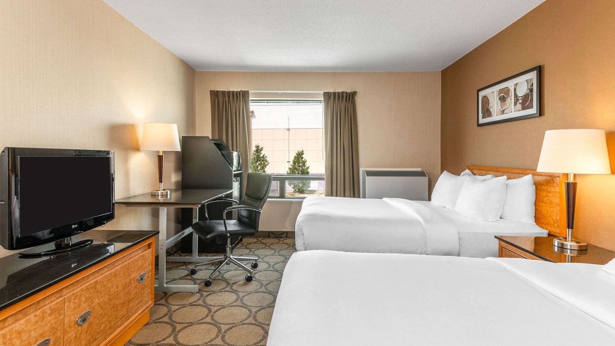 Simcoe Hotel | Comfort Inn Simcoe