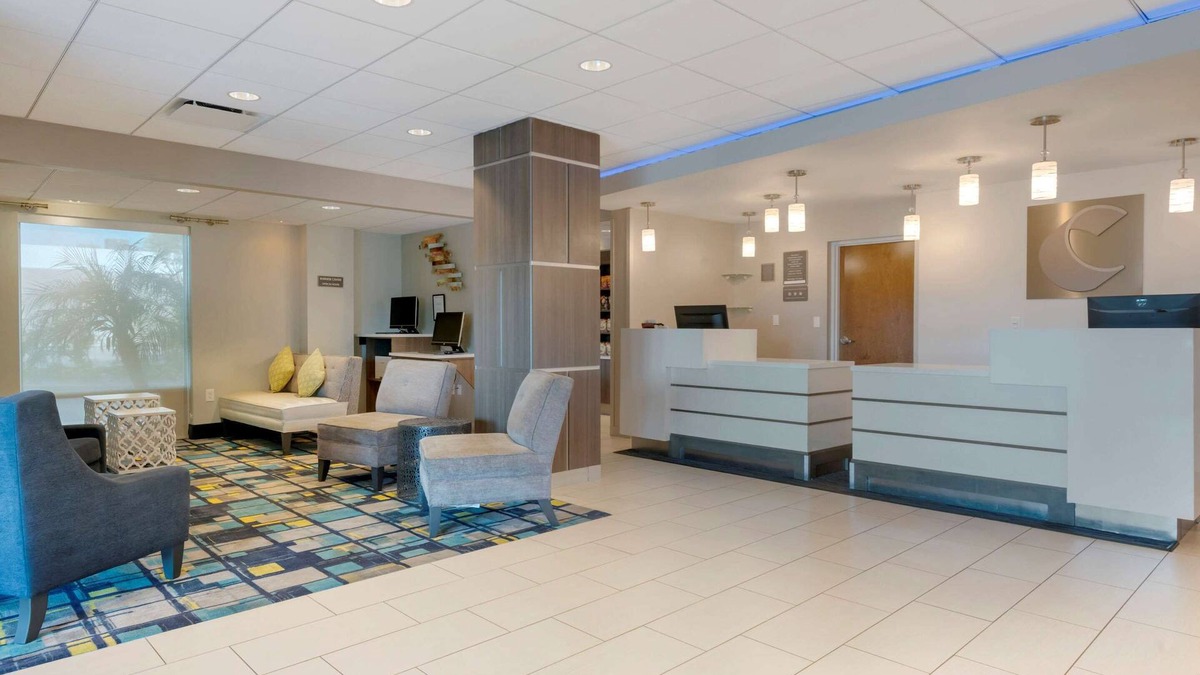 Melbourne Hotel | Comfort Inn & Suites Melbourne-Viera