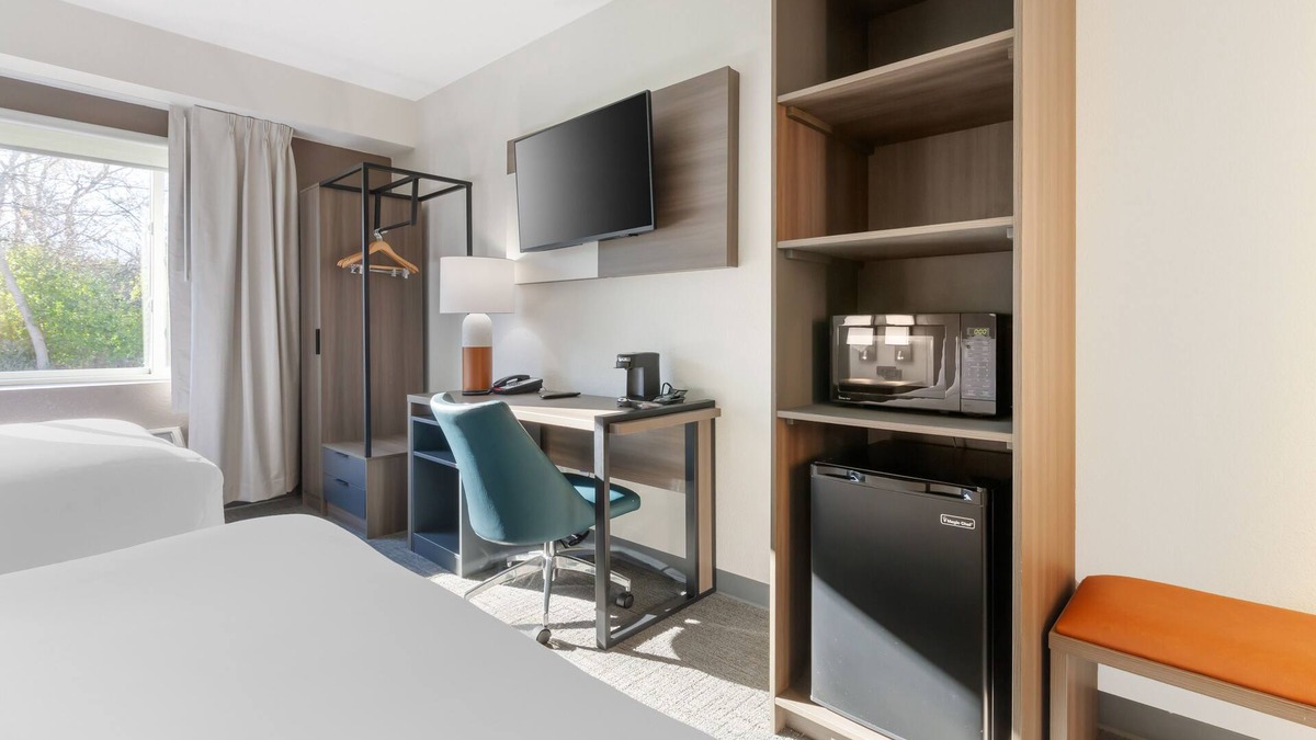 Beaver Dam Hotel | Comfort Inn & Suites