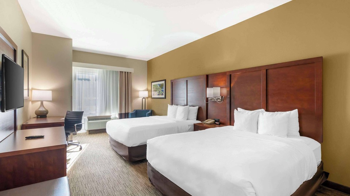 Tifton Hotel | Comfort Inn & Suites