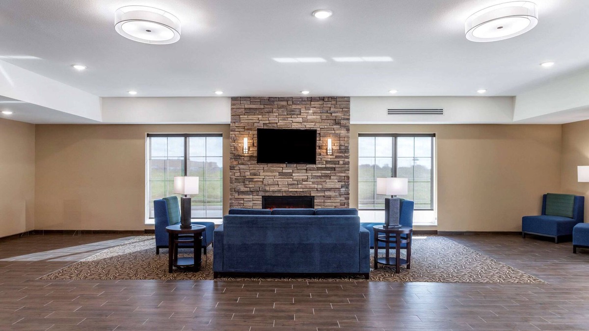 Waller Hotel | Comfort Inn & Suites Waller