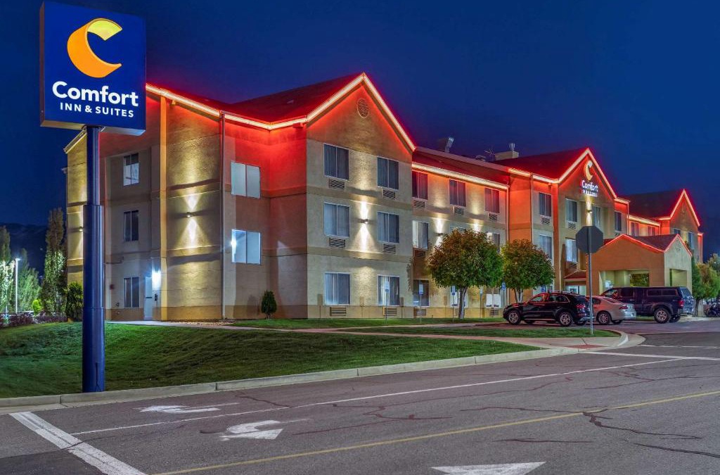 Bountiful Hotel | Comfort Inn & Suites Woods Cross - Salt Lake City North