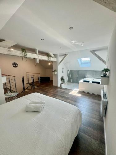 Nilvange Apartment | Comfort Jacuzzi New Apartment in Nilvange