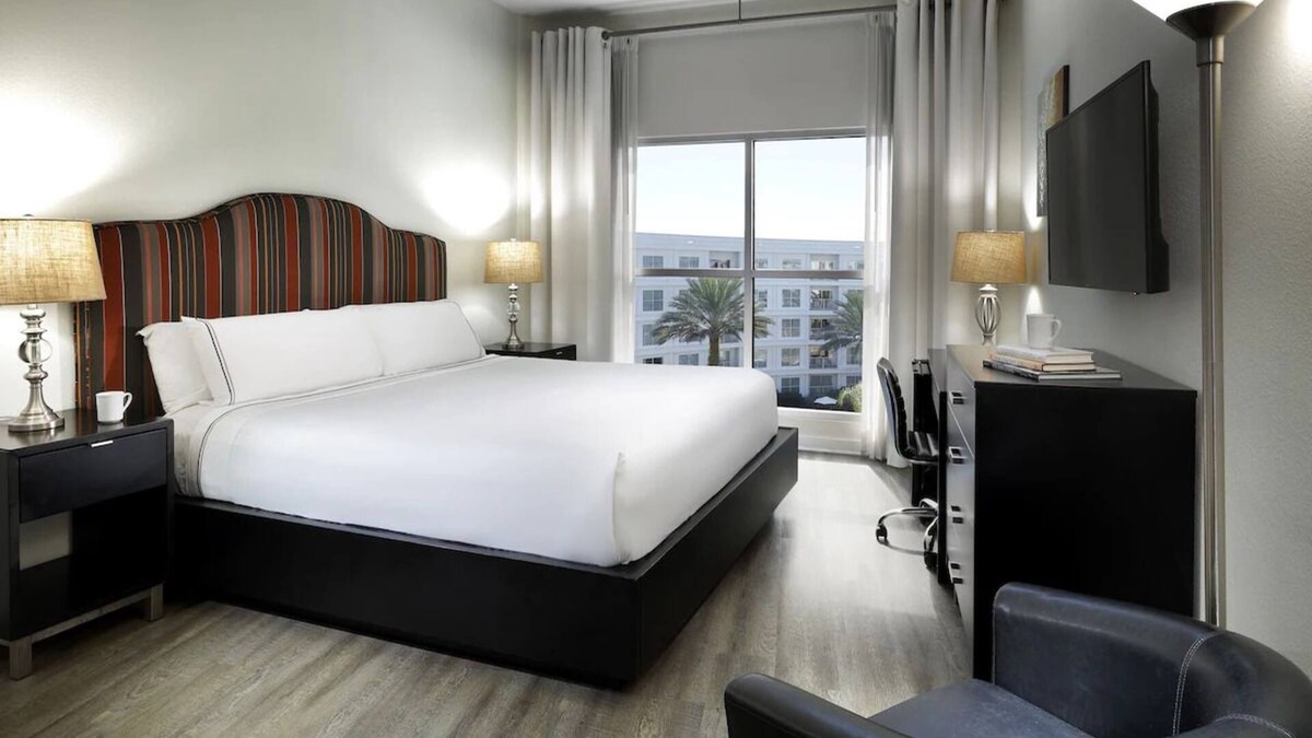Celebration Hotel | Comfort Melia Room in Celebration, Spanish-Style Resort Near Disney