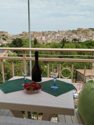 Tricarico Apartment | Comfort, parcheggio e balcone su Tricarico in Basilicata, Io Sono Qui