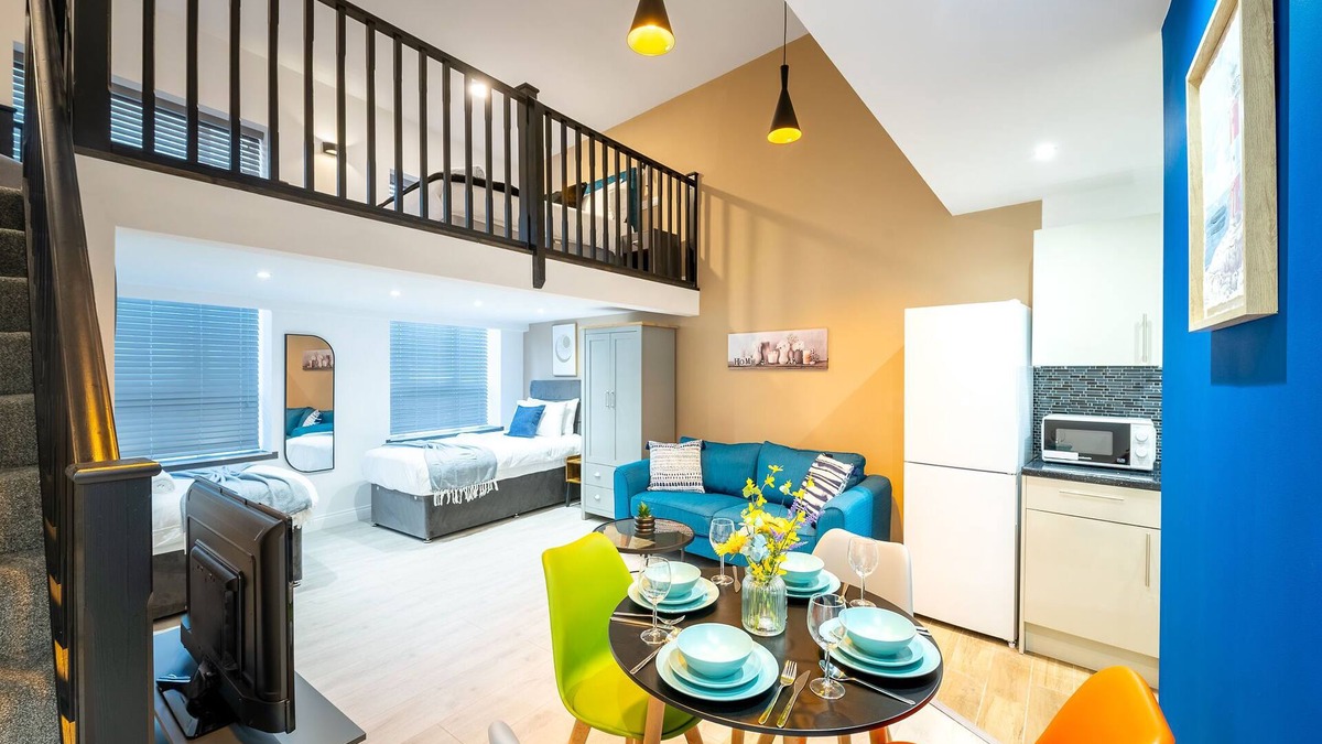 Portsmouth Apartment | Comfort-Suite-Ensuite-City Centre location