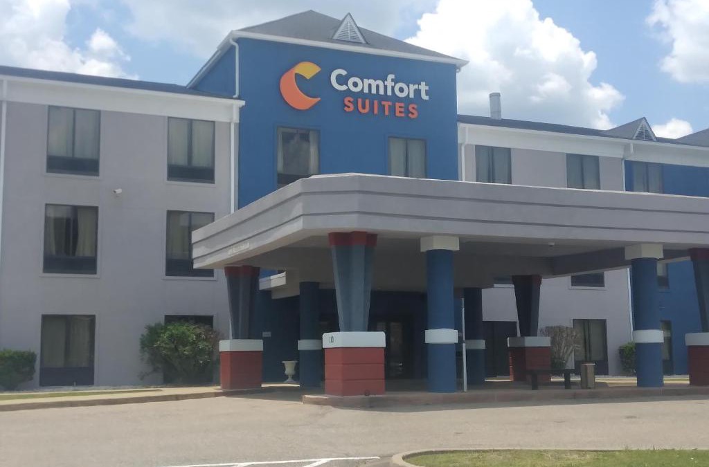Montgomery Hotel | Comfort Suites Airport South