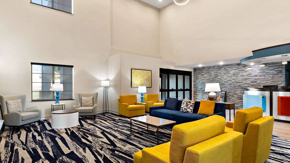 Bastrop Hotel | Comfort Suites Bastrop