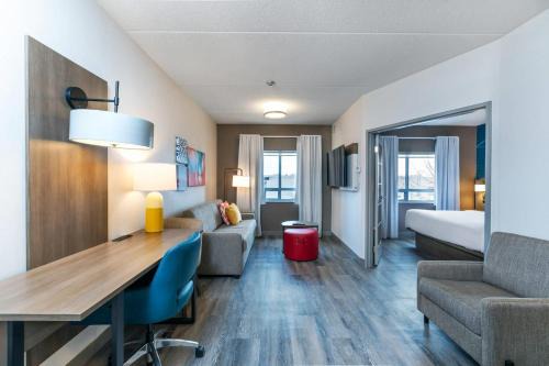 Westminster Hotel | Comfort Suites