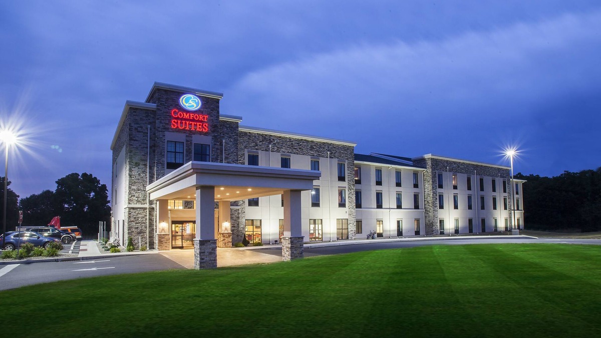 Salunga Hotel | Comfort Suites Manheim - Lancaster
