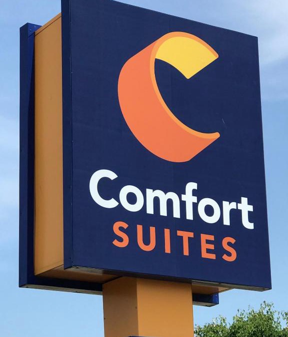 Springfield Hotel | Comfort Suites near Route 66