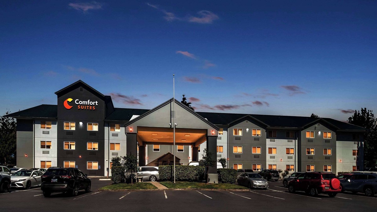 Parkrose Hotel | Comfort Suites Portland Airport
