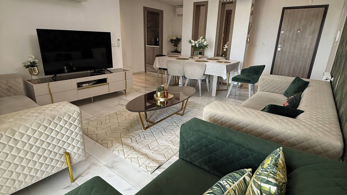 El Aouina Apartment | Comfort & tranquility with balcony and parking