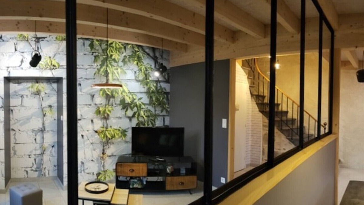 Chateauneuf-les-Bains House | Comfortable house and neat decoration, view of the Sioule valley. WiFi.