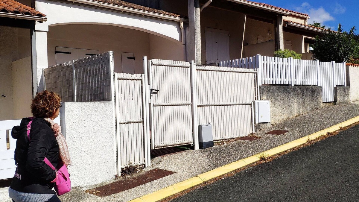 Meschers-sur-Gironde House | Comfortable villa in residence with swimming pool and tennis court, 600 m from the beach.