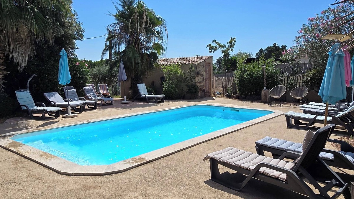 Prunelli-di-Fiumorbo Cottage | Comfortable 3-room apartment, quiet location with swimming pool