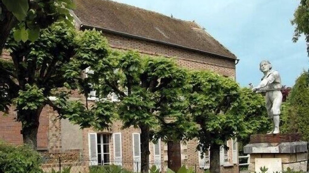 Sergines Cottage | Comfortable 19th Century House, Less Than 1.30 From Paris - Sergines-Burgundy