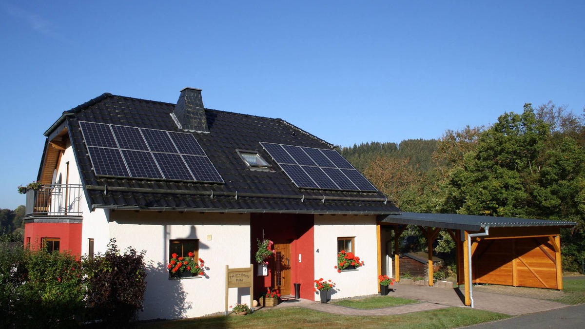 Hohenfels-Essingen Apartment | Comfortable 3 star holiday apartment in south location wit terrace