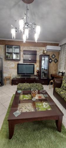 Delta Apartment | Comfortable and Elegant apartment FoFi