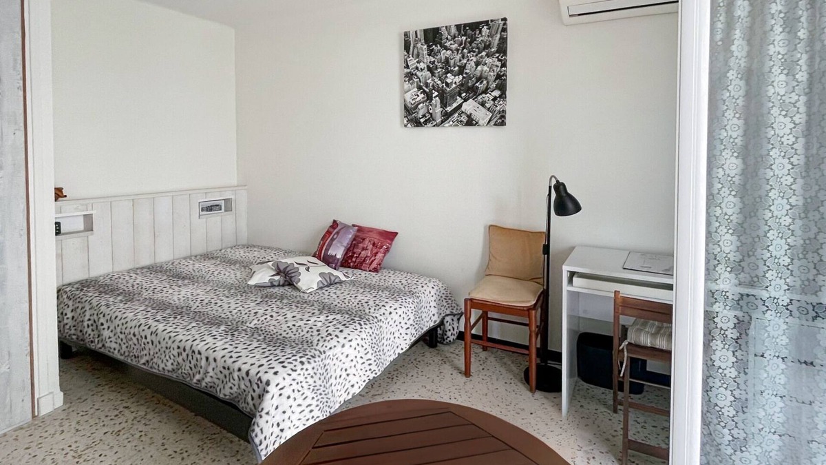 Prado - Republique Apartment | Comfortable and spacious studio in Cannes