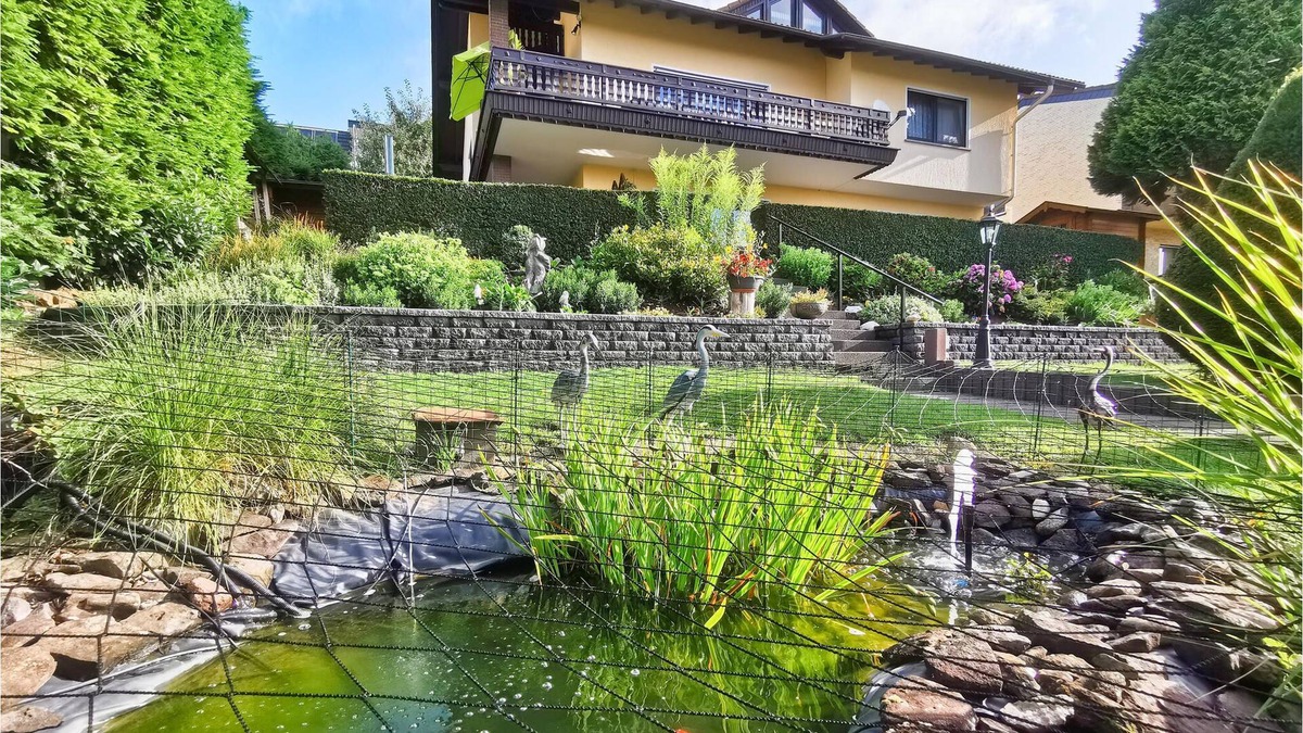 Betzenrod Apartment | Comfortable and tastefully furnished vacation apartment on the 1st floor.