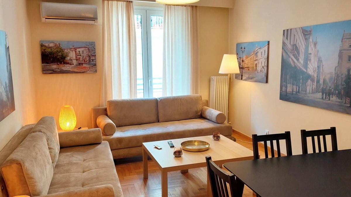 Plaka Apartment | Comfortable apartment in Syntagma square