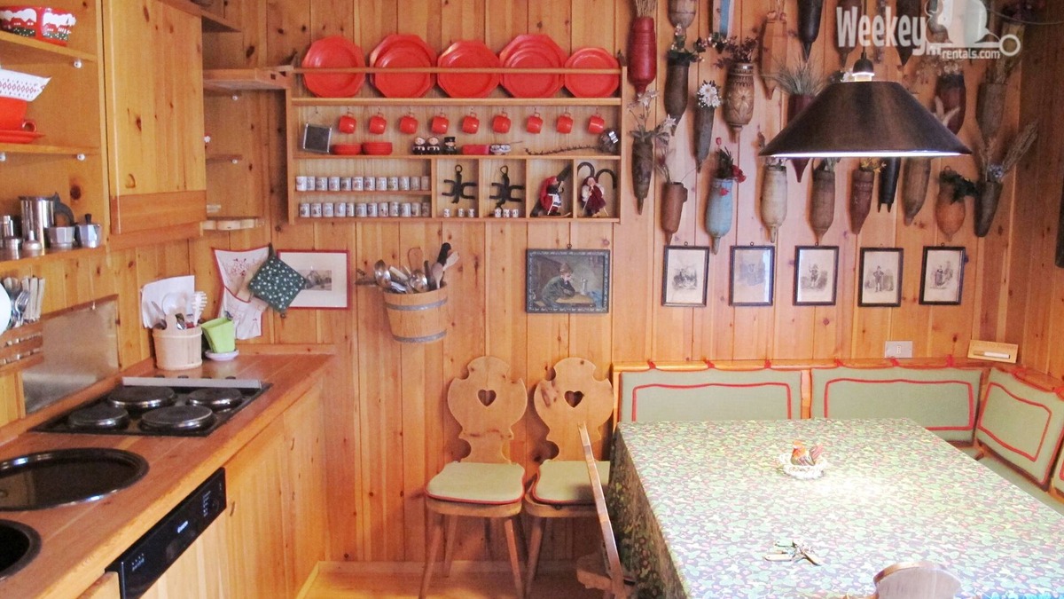 La Villa Apartment | Comfortable apartment for 7 people 400 meters from the Sella Ronda ski slopes