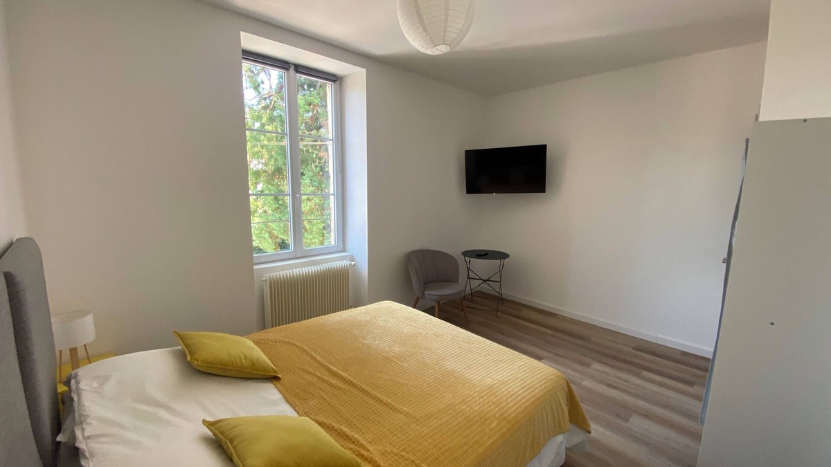 Dole Apartment | Comfortable apartment near town center