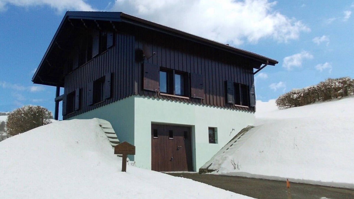 Fresse-sur-Moselle Ski Chalet | Comfortable chalet in a quiet area in the Hautes Vosges in Dennerie