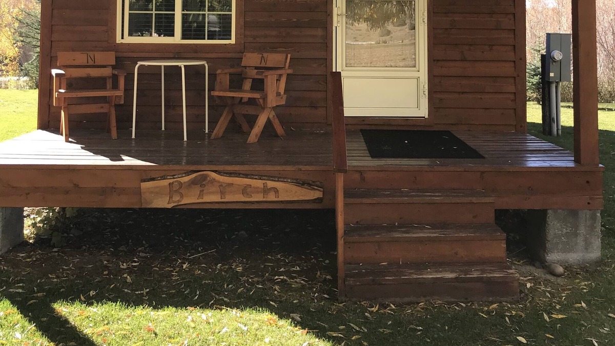 Heise Cabin | Comfortable cabin with full kitchen near skiing, fishing, and much, much more!
