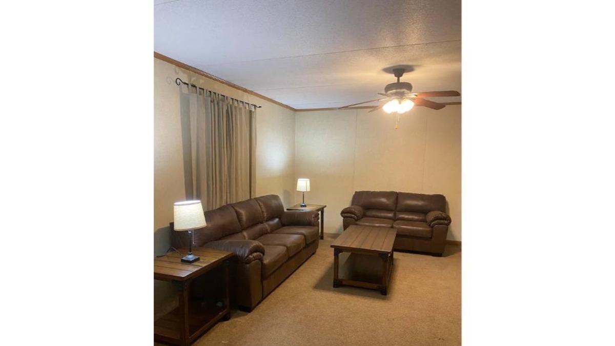 Start House | Comfortable country setting close to town