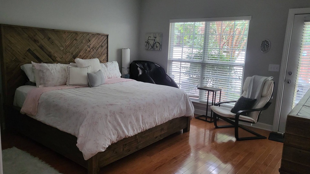 Winston - Salem House | Comfortable, covenient, quaint