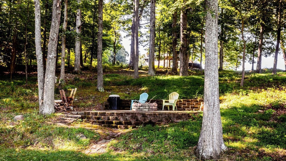 Dublin Cabin | Comfortable Family Getaway/Waterfront Claytor Lake 4BS8 - Lake House
